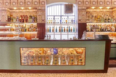 bar luce milan